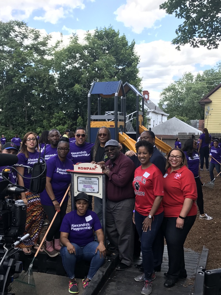 Alexandra's Playground community build day